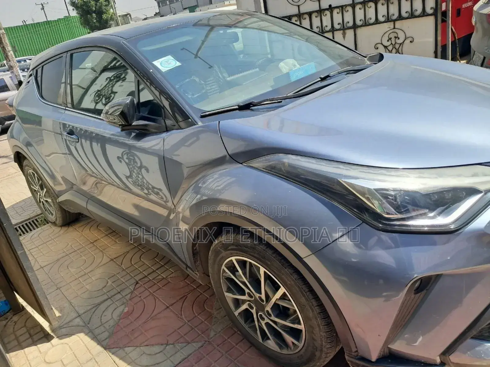 Toyota C-HR 2021 Blue