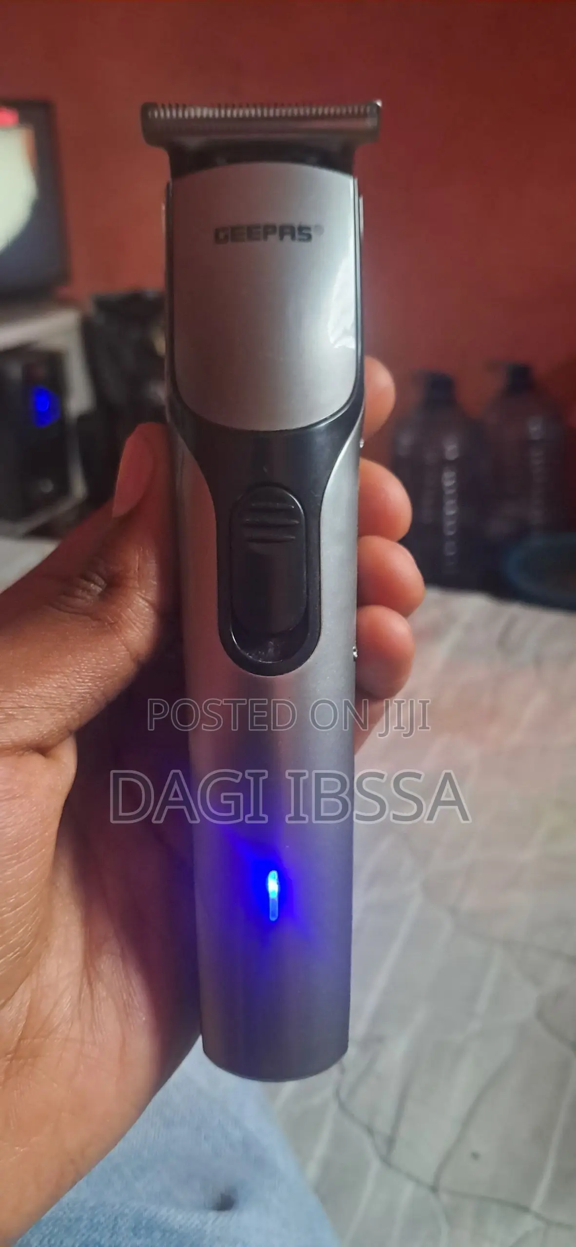 Geepas Hair Clipper(Rechargeable)
