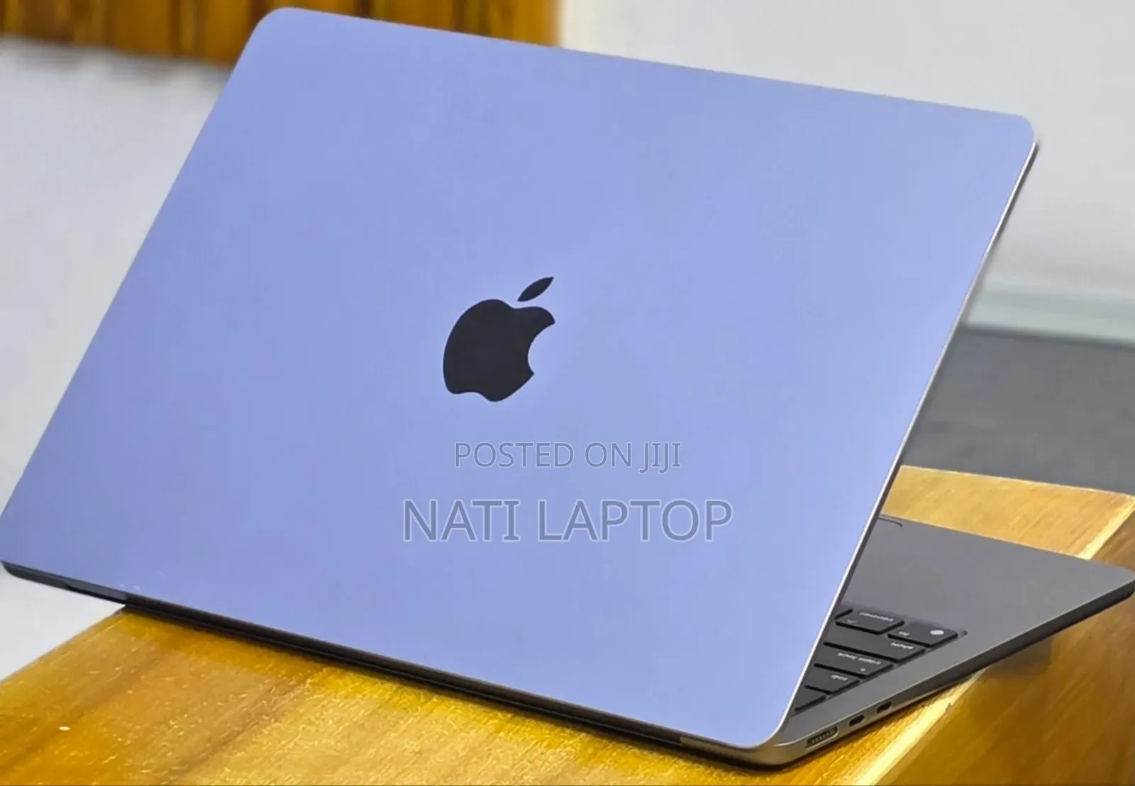 New Laptop Apple MacBook Air 2022 M2 8GB Apple M2 SSD 512GB