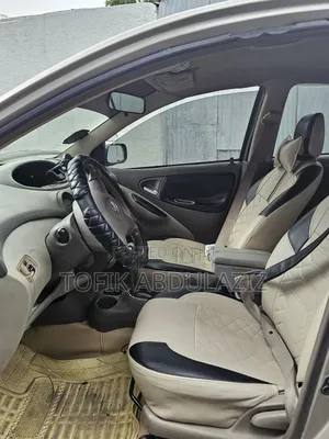 Toyota Platz 1.0 FWD 2005 Gold
