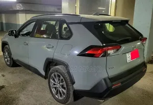 Toyota RAV4 2021