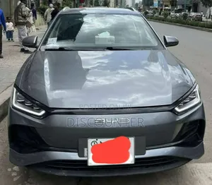 BYD E2 43 kWh 94 hp FWD 2025 Gray
