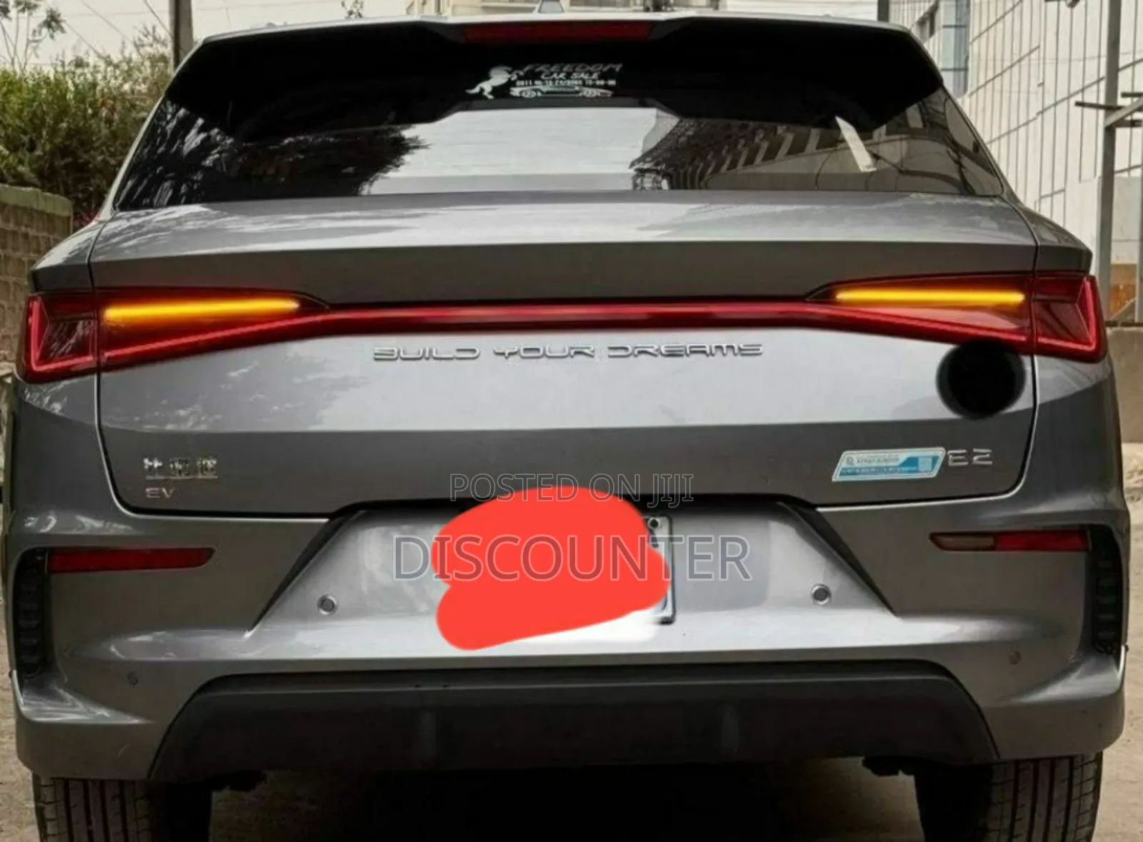 BYD E2 43 kWh 94 hp FWD 2025 Gray