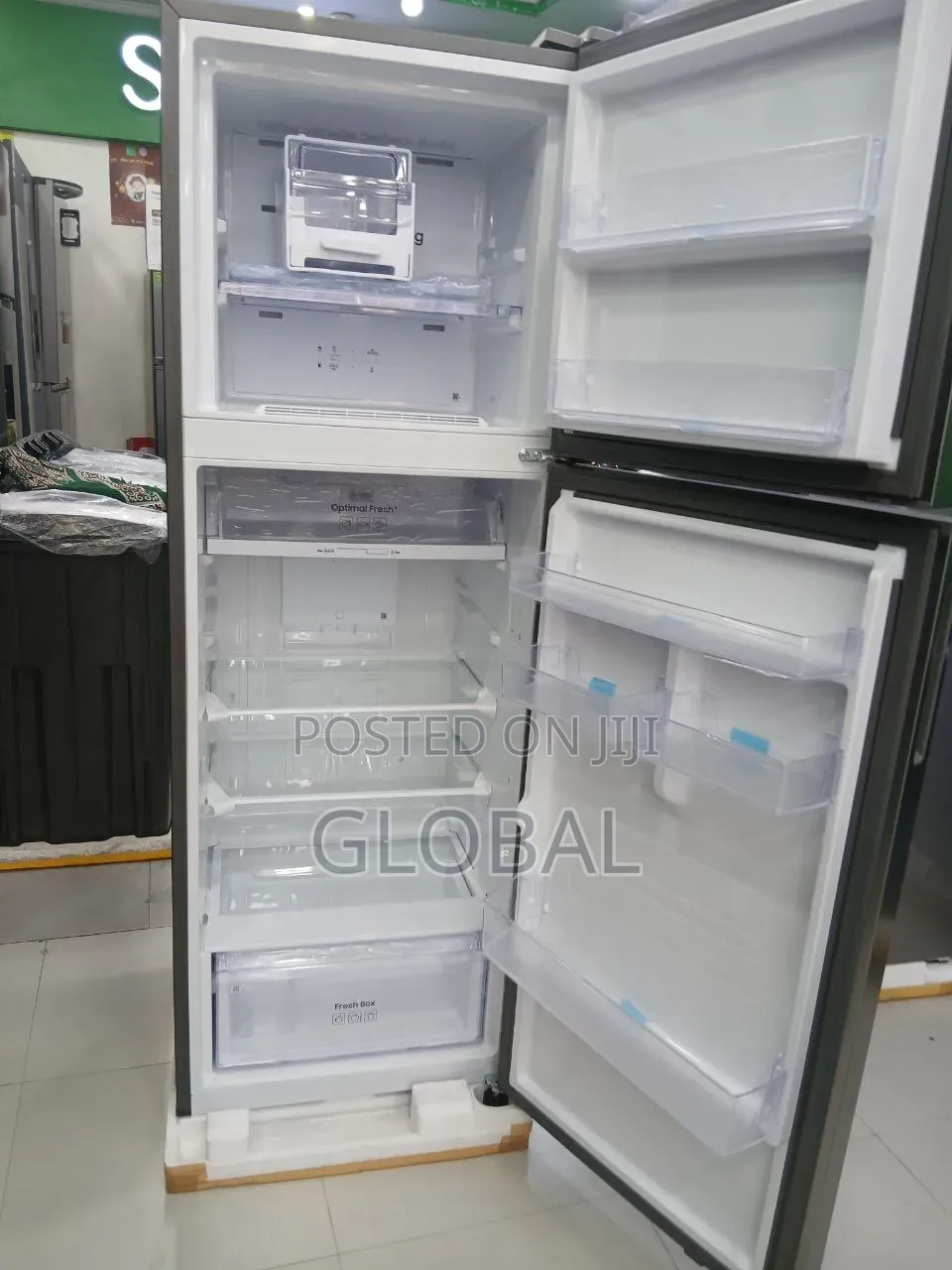 Hisense 330-Litre Fan System Fridges