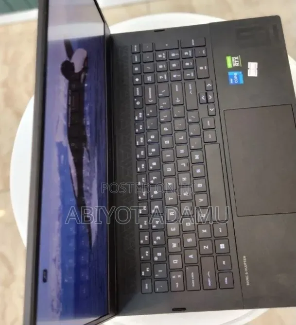 New Laptop HP Omen 16 16GB Intel Core i7 SSD 1T