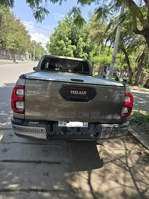 Toyota Hilux 2021