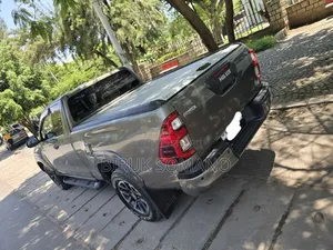 Toyota Hilux 2021