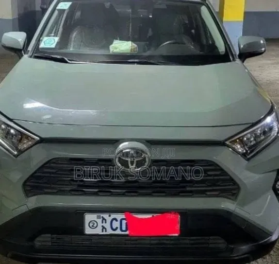 Toyota RAV4 2021