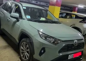 Toyota RAV4 2021