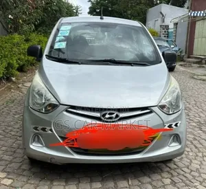 Hyundai Eon 2015 Silver