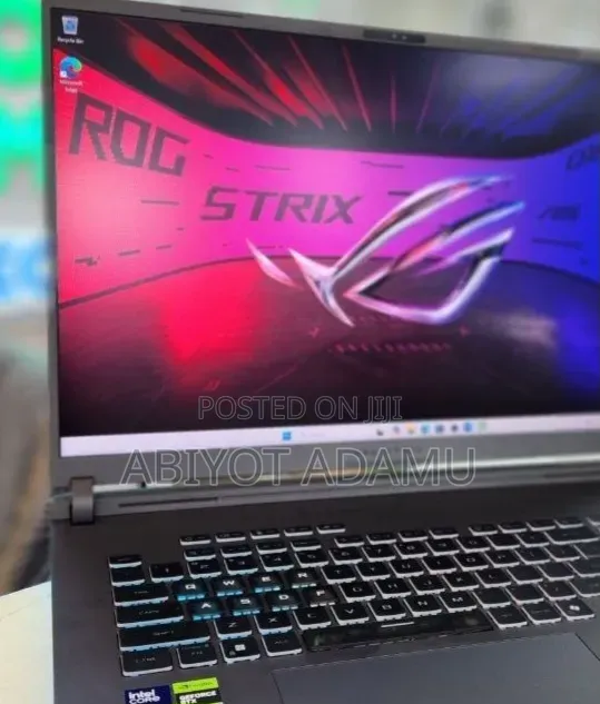 New Laptop Asus ROG Strix G15 32GB Intel Core i9 SSD 32GB
