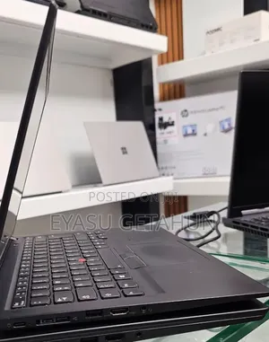 New Laptop Asus G71G 16GB AMD Ryzen 9 SSD 1T