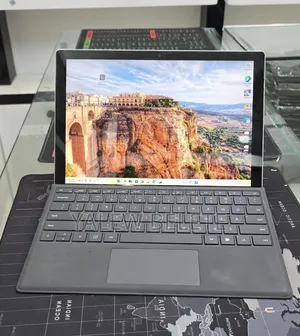 New Laptop Microsoft Surface Pro 7 16GB Intel Core i7 SSD 512GB