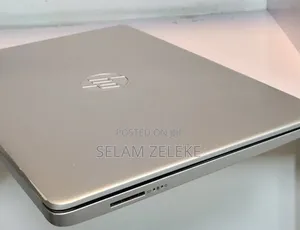 New Laptop HP 4GB Intel Core i3 SSD 256GB