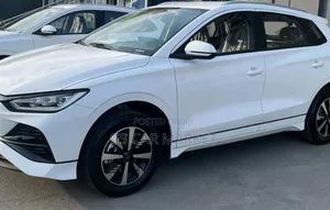 New BYD E2 43 kWh 94 hp FWD 2025 White