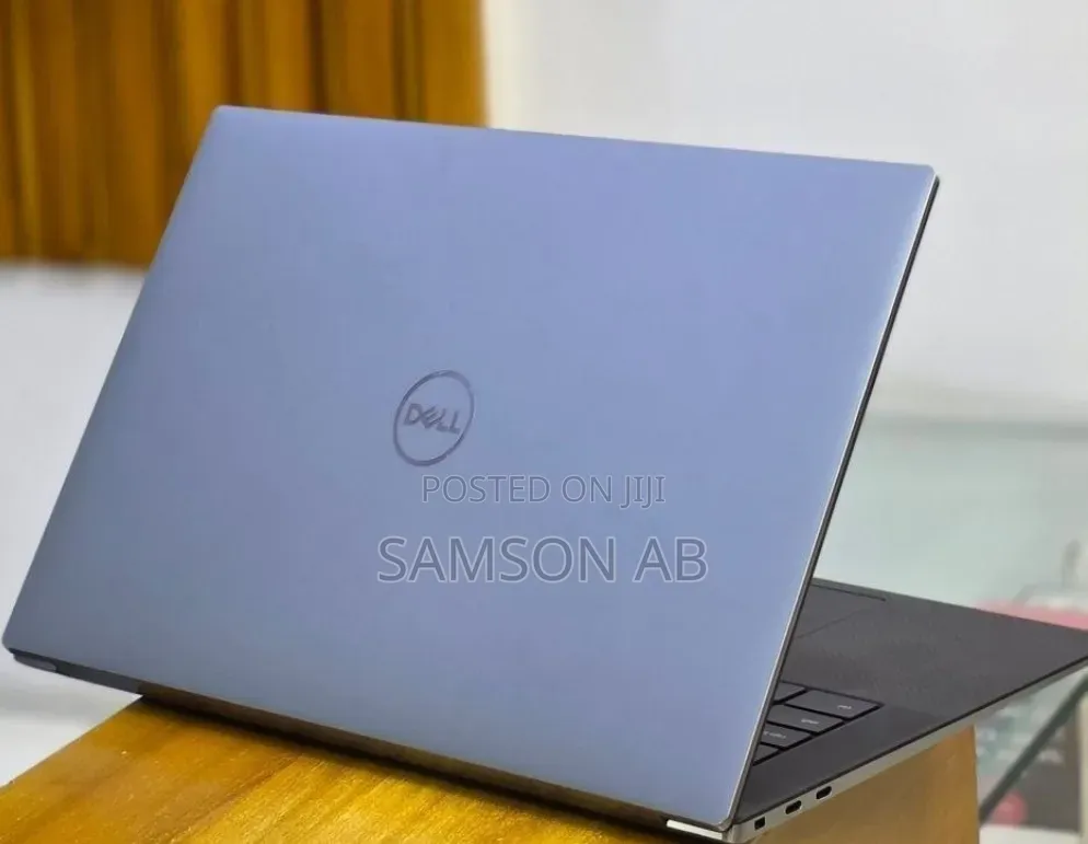 New Laptop Dell Precision 5560 16GB Intel Core i7 SSD 512GB