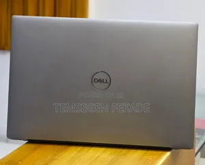 New Laptop Dell 16GB Intel Core i7 SSD 1T