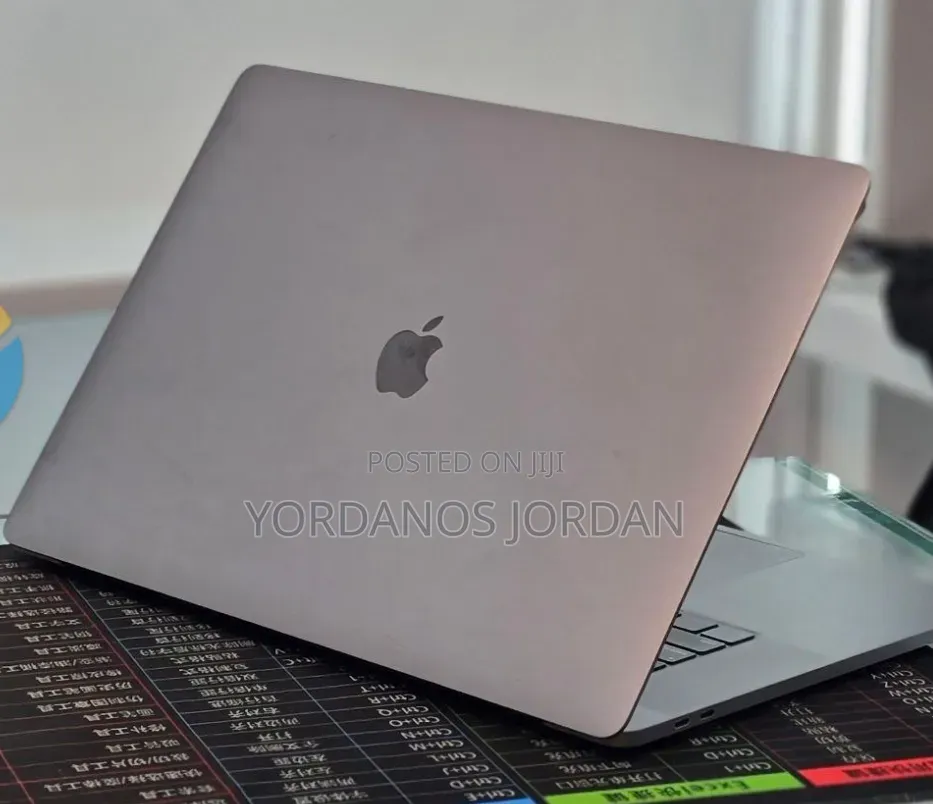 New Laptop Apple MacBook Pro 2019 64GB Intel Core i9 SSD 512GB