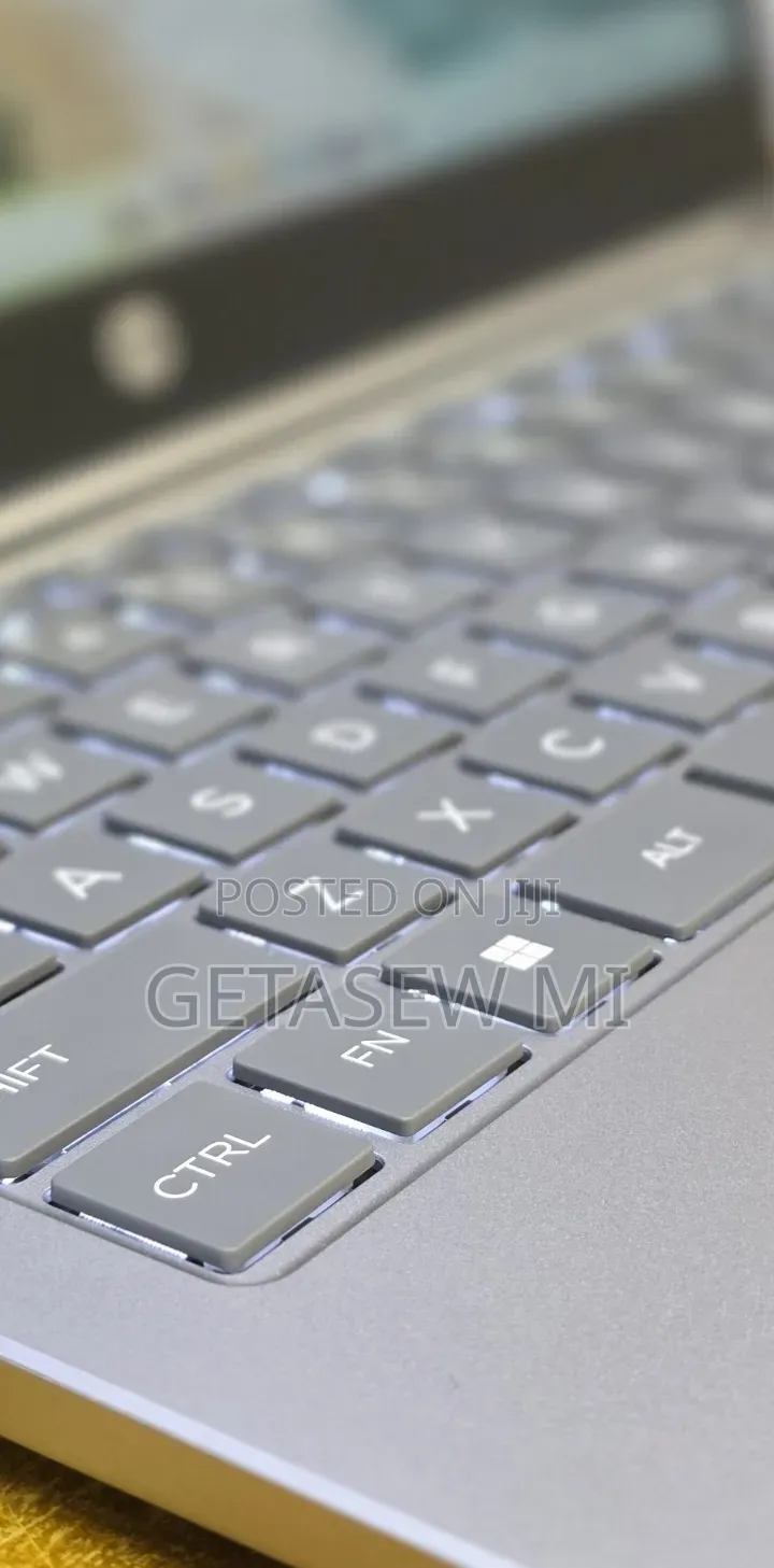 New Laptop HP Stream Notebook 16GB Intel Core i5 SSD 1T
