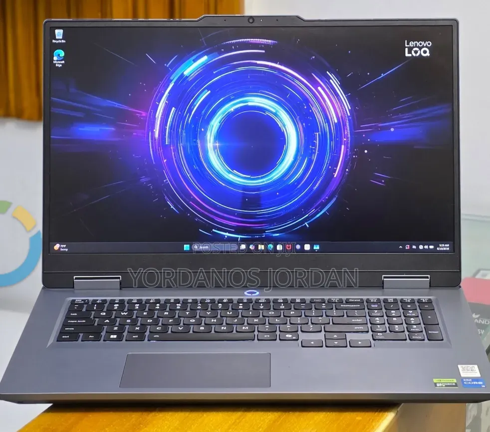 New Laptop Lenovo LOQ 15AHP10 16GB Intel Core i5 SSD 1T
