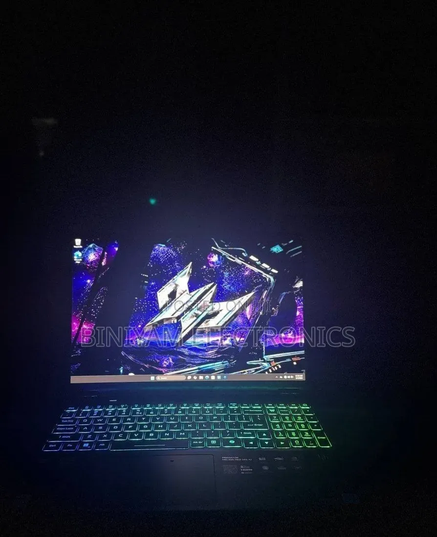 New Laptop Acer Predator Helios Neo 16 16GB Intel Core i9 SSD 1T