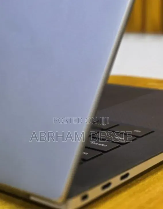 New Laptop Dell 16GB Intel Core i7 SSD 512GB
