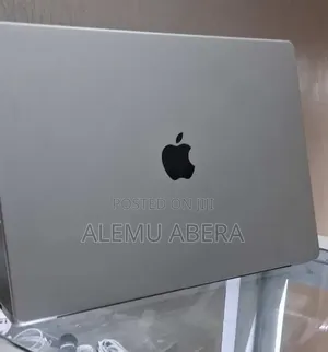 New Laptop Apple MacBook Pro 2020 M1 32GB Apple M1 Pro SSD 512GB