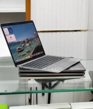 New Laptop Apple MacBook Air 2020 M1 8GB Apple M1 SSD 256GB