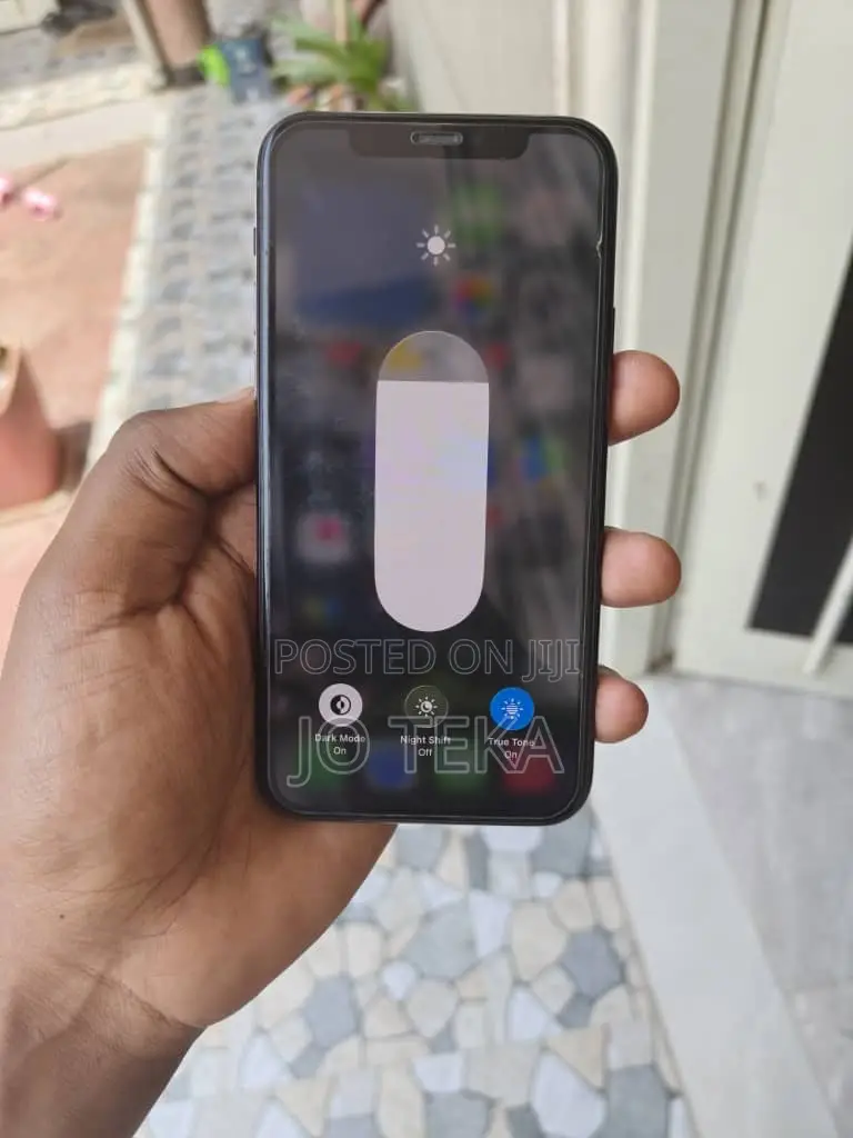 Apple iPhone 11 Pro 64 GB Gray