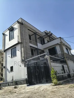 Furnished 7bdrm Apartment in G+2, East Shewa for sale