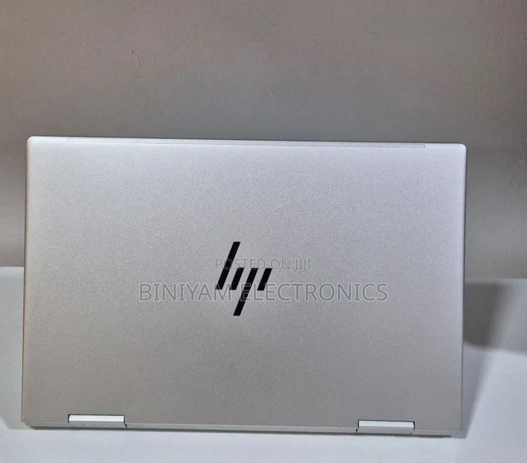 New Laptop HP Envy X360 8GB Intel Core i5 SSD 512GB