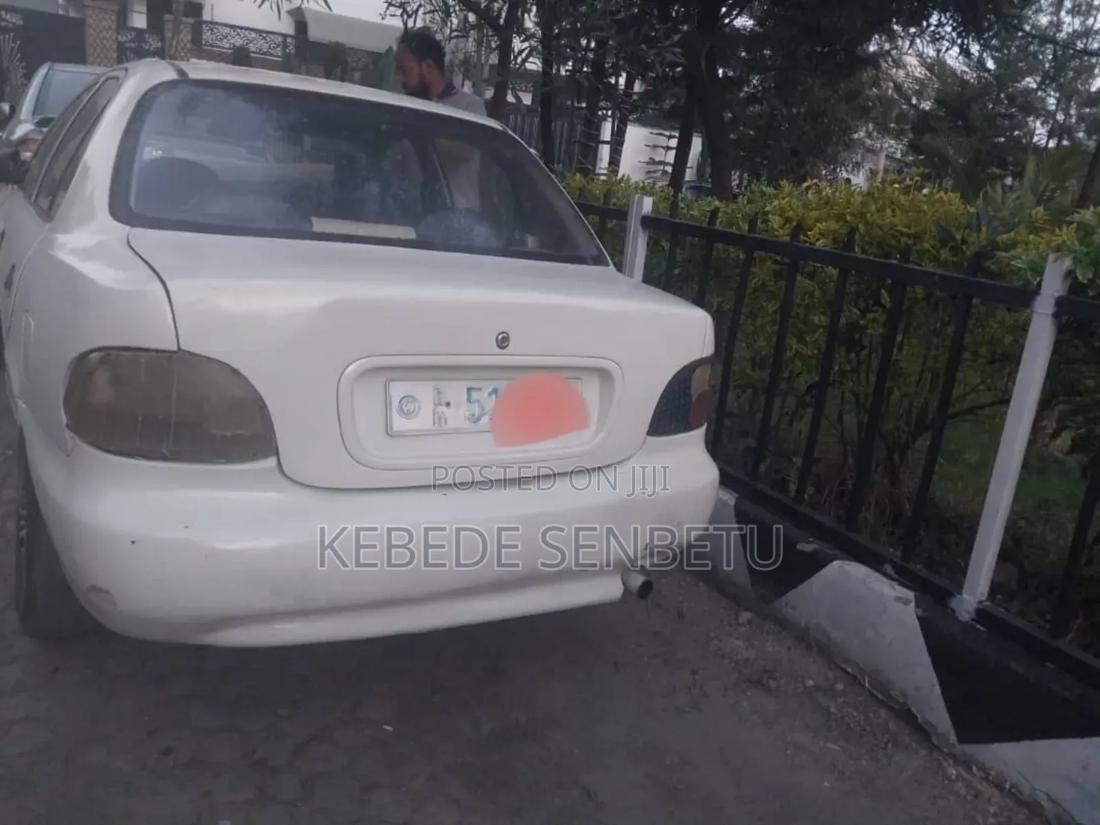 Hyundai Accent 1998 White