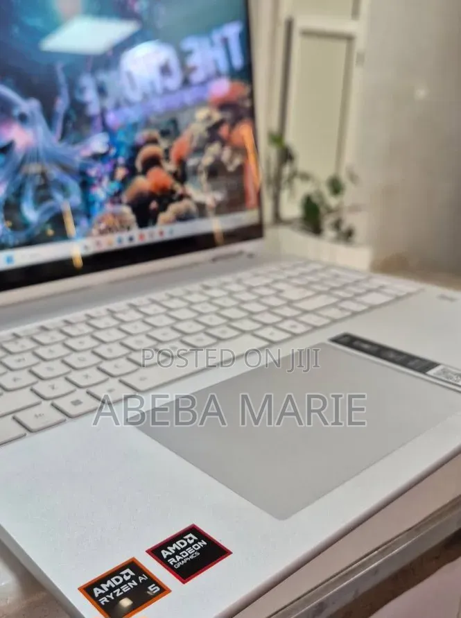 New Laptop Lenovo Yoga 7 15ITL5 16GB AMD Ryzen 5 SSD 512GB