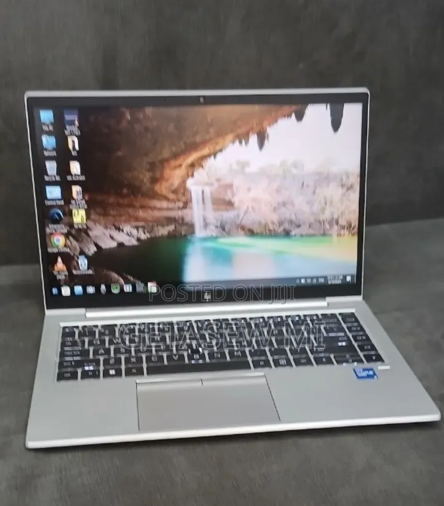 New Laptop HP EliteBook 840 G8 16GB Intel Core i5 SSD 512GB