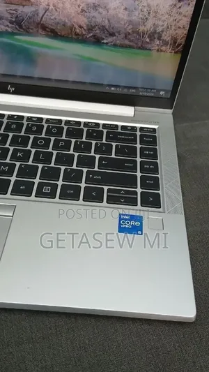 New Laptop HP EliteBook 840 G8 16GB Intel Core i5 SSD 512GB