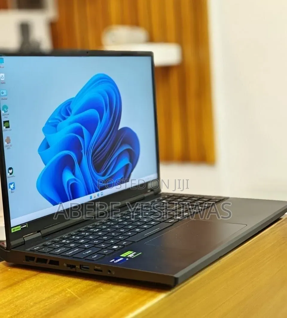 New Laptop Acer Predator Helios Neo 16 16GB Intel Core i9 SSD 1T