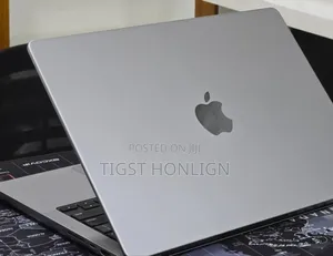 New Laptop Apple MacBook Pro 64GB Apple M1 SSD 1T