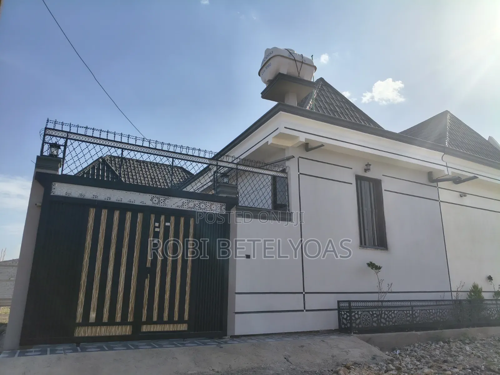 Furnished 5bdrm House in L Sheep, East Shewa for sale