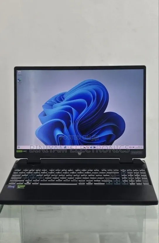 New Laptop Acer Predator Helios 300 16GB Intel Core i9 SSD 1T