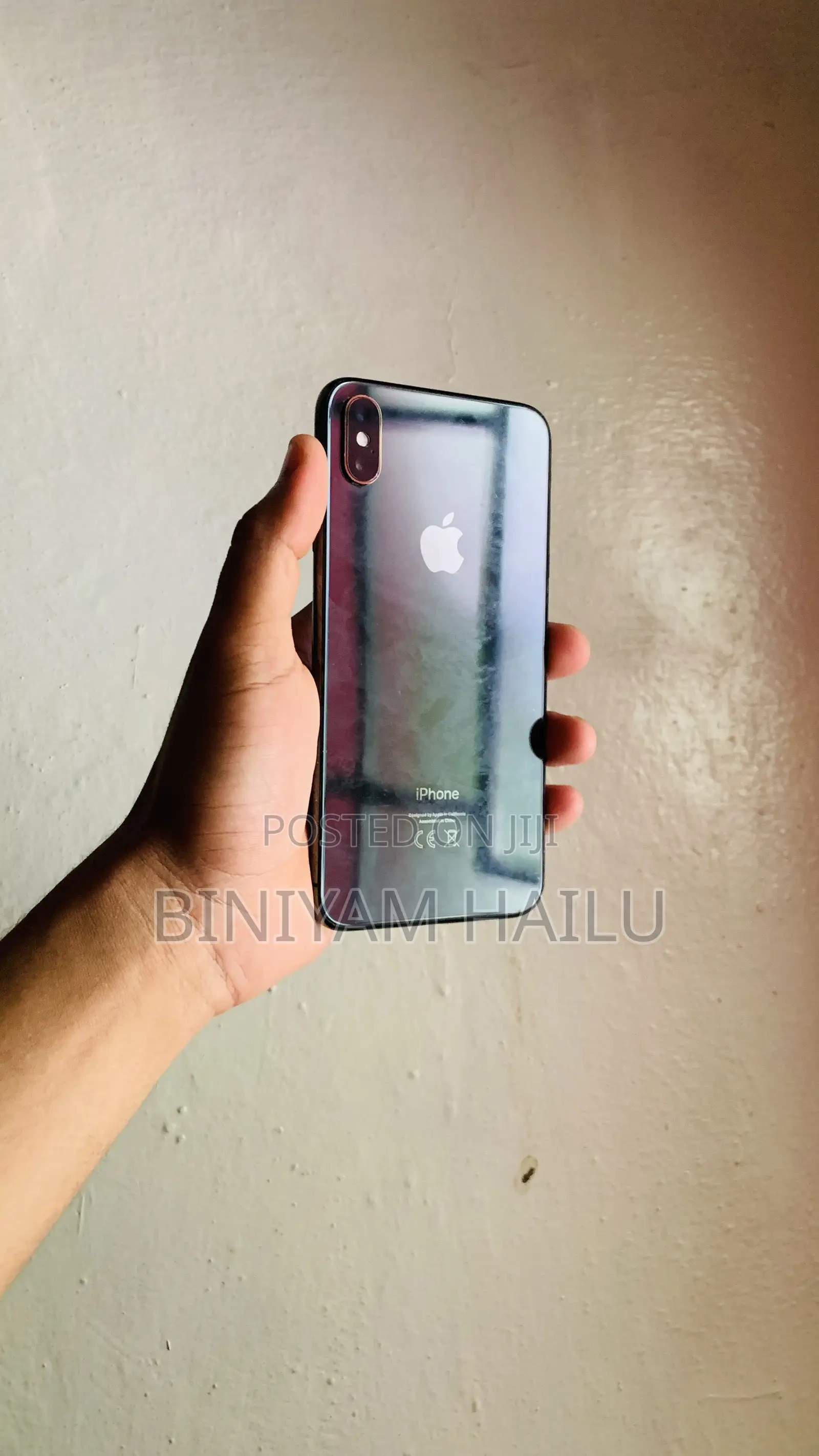 New Apple iPhone XS Max 64 GB Black