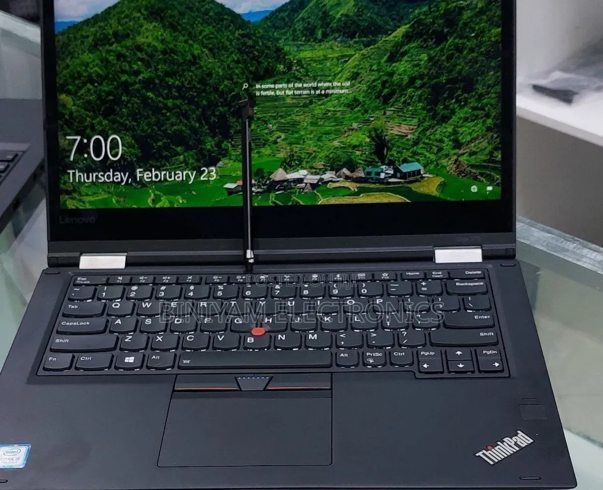 New Laptop Lenovo ThinkPad Yoga 16GB Intel Core i7 SSD 512GB