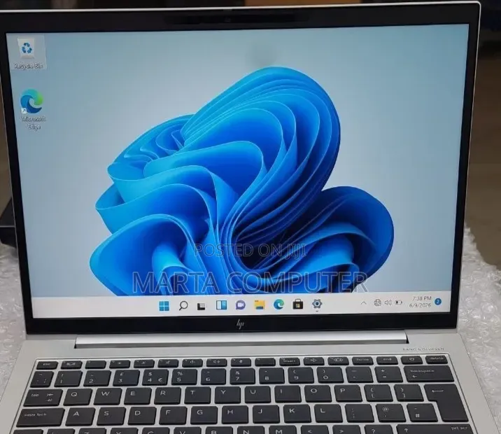 New Laptop HP EliteBook 830 G9 16GB Intel Core i5 SSD 512GB