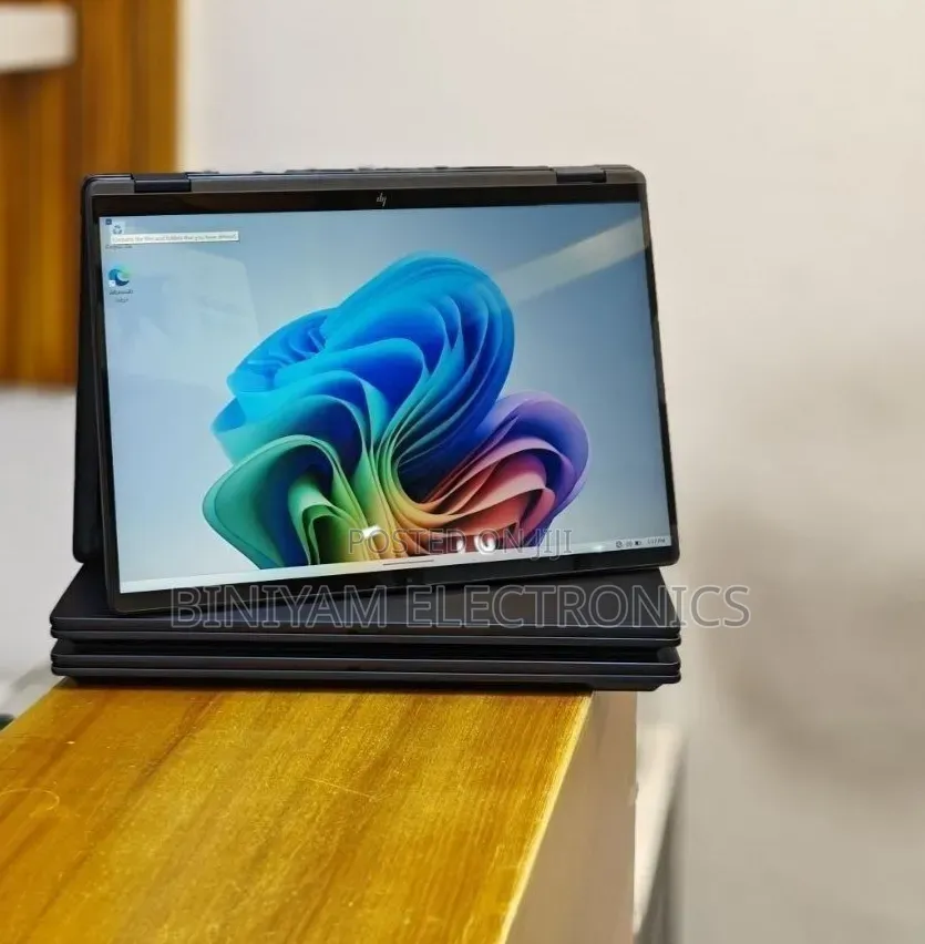 New Laptop HP OmniBook X Flip 14" 16GB Intel Core Ultra 7 SSD 512GB