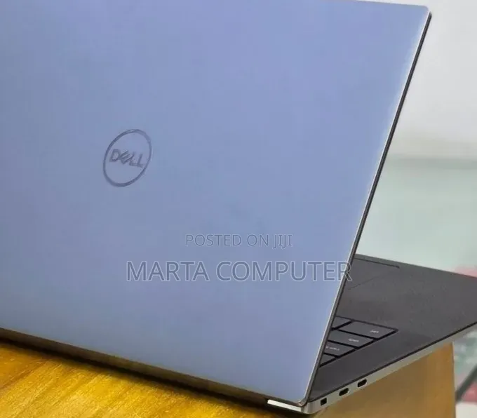 New Laptop Dell Precision 5560 16GB Intel Core i7 SSD 512GB