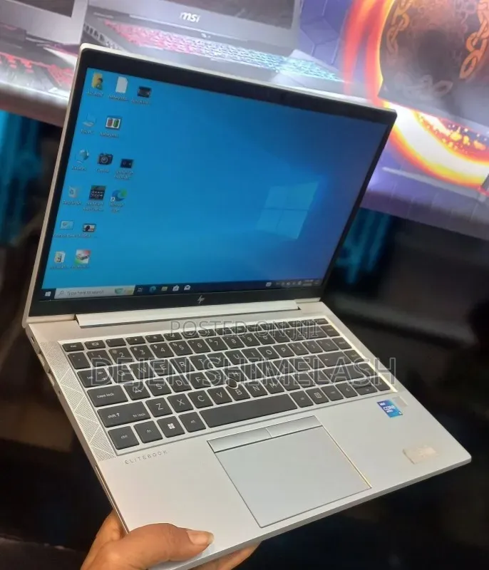 New Laptop HP EliteBook 840 G8 16GB Intel Core i5 SSD 512GB