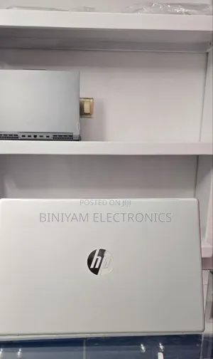 New Laptop HP Stream Notebook 16GB Intel Core i7 SSD 512GB