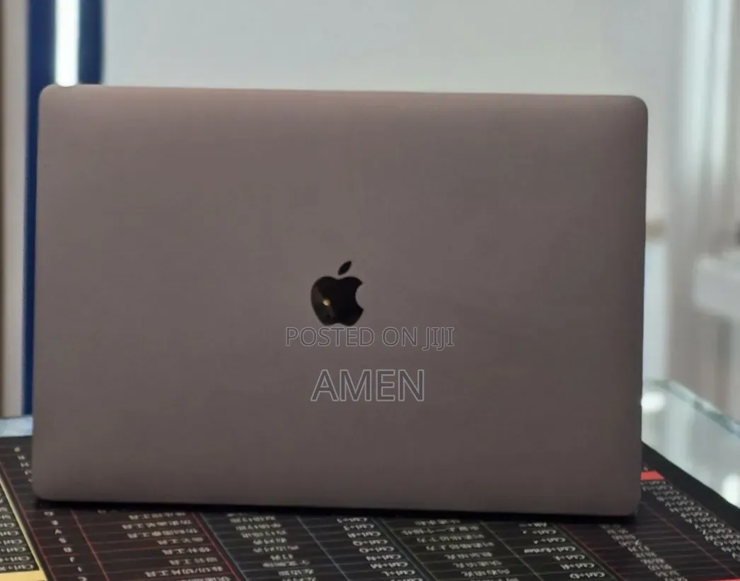 New Laptop Apple MacBook Pro 2019 64GB Intel Core i9 SSD 512GB