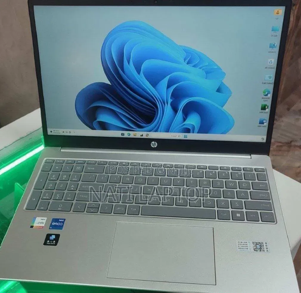 New Laptop HP Stream Notebook 16GB Intel Core i7 SSD 1T