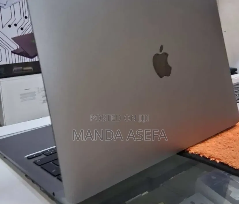 New Laptop Apple MacBook Air 2020 M1 16GB Apple M1 SSD 256GB