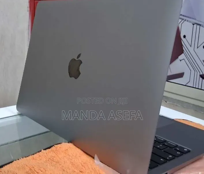 New Laptop Apple MacBook Air 2020 M1 16GB Apple M1 SSD 256GB